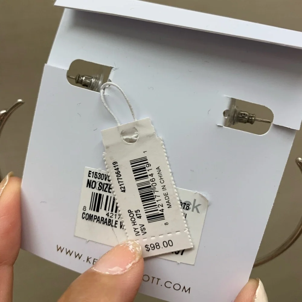 KENDRA SCOTT Ivy Hoop Earrings - Silver w Blue